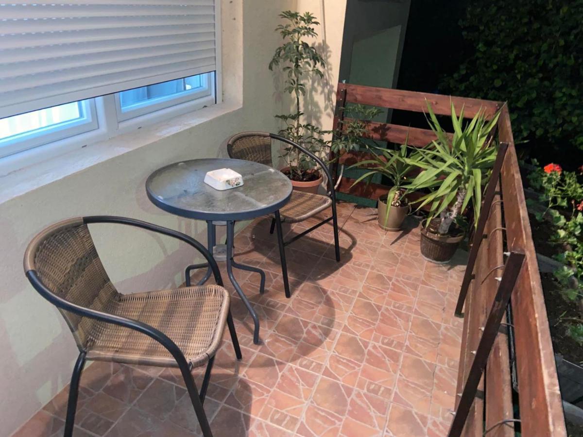 Apartman Aleksic Jagodina Buitenkant foto